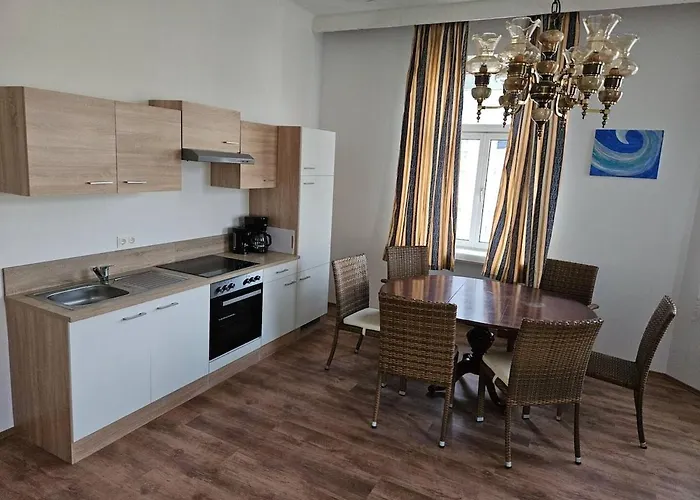 Apartment At Westbahnhof I Close To Shopping Street & Metro Vienna