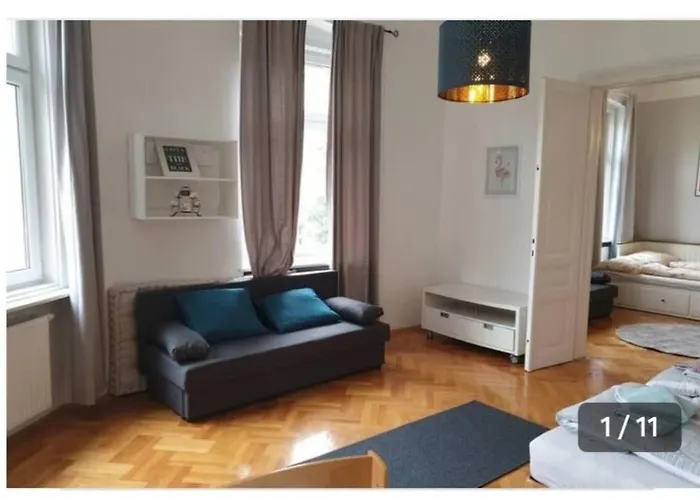 At Westbahnhof I Close To Shopping Street & Metro * Vienna